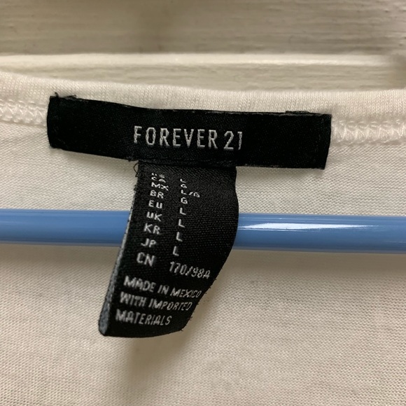 Forever 21 crop tee - Picture 4 of 4